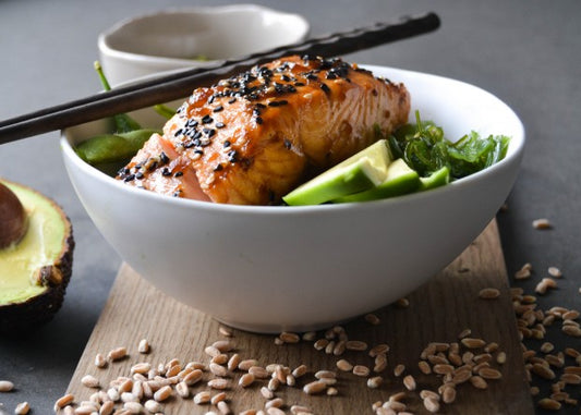 Asian Style Teriyaki Salmon Spinach Salad